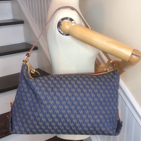 Vintage Dooney and Bourkey Blue Jacquard Monogram Top Zipper Tote Shoulder Bag - Picture 3 of 17